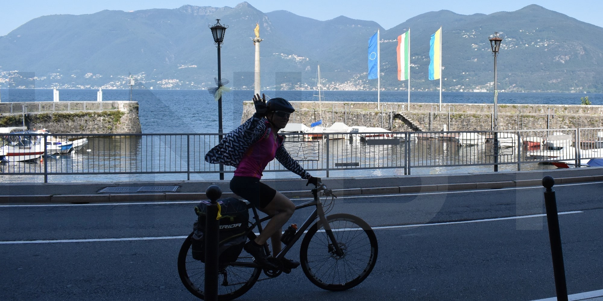 cycling Italian Swiss Lakes